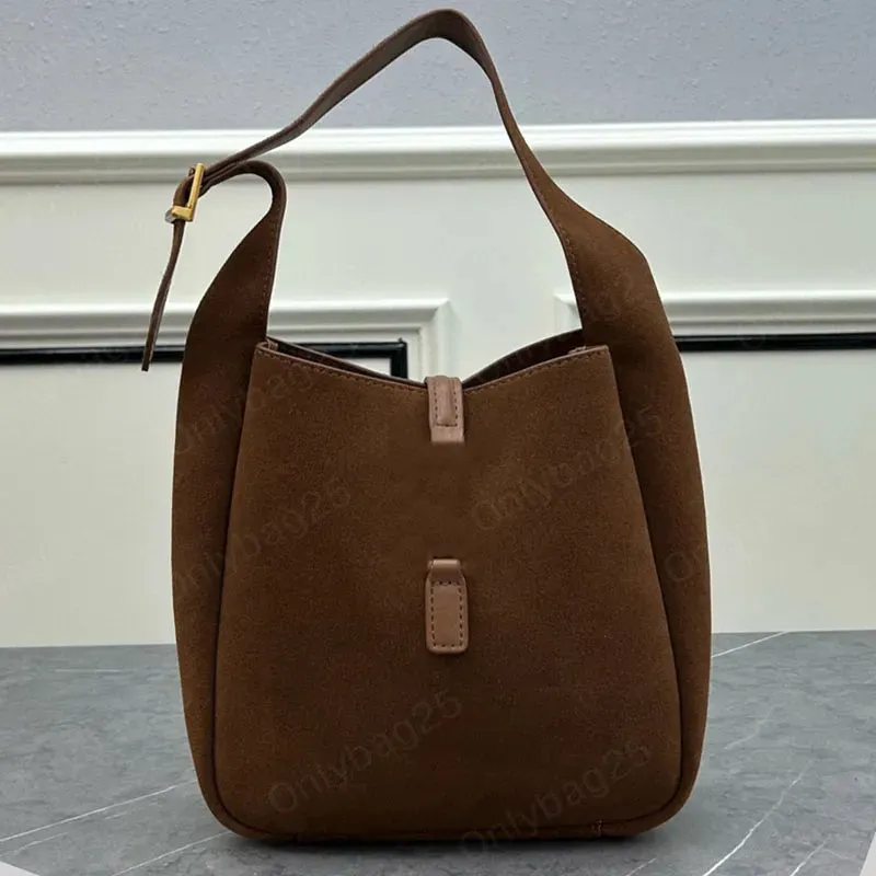 Soft Hobo Bag