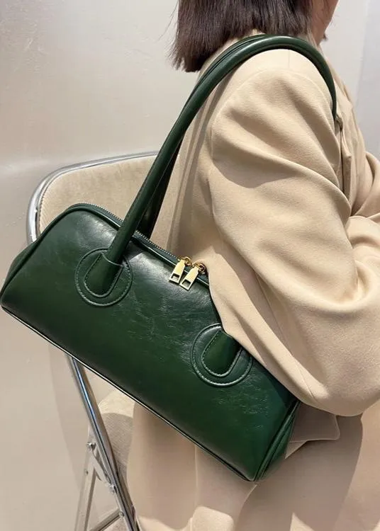 StructuRed Vintage Shoulder Bag