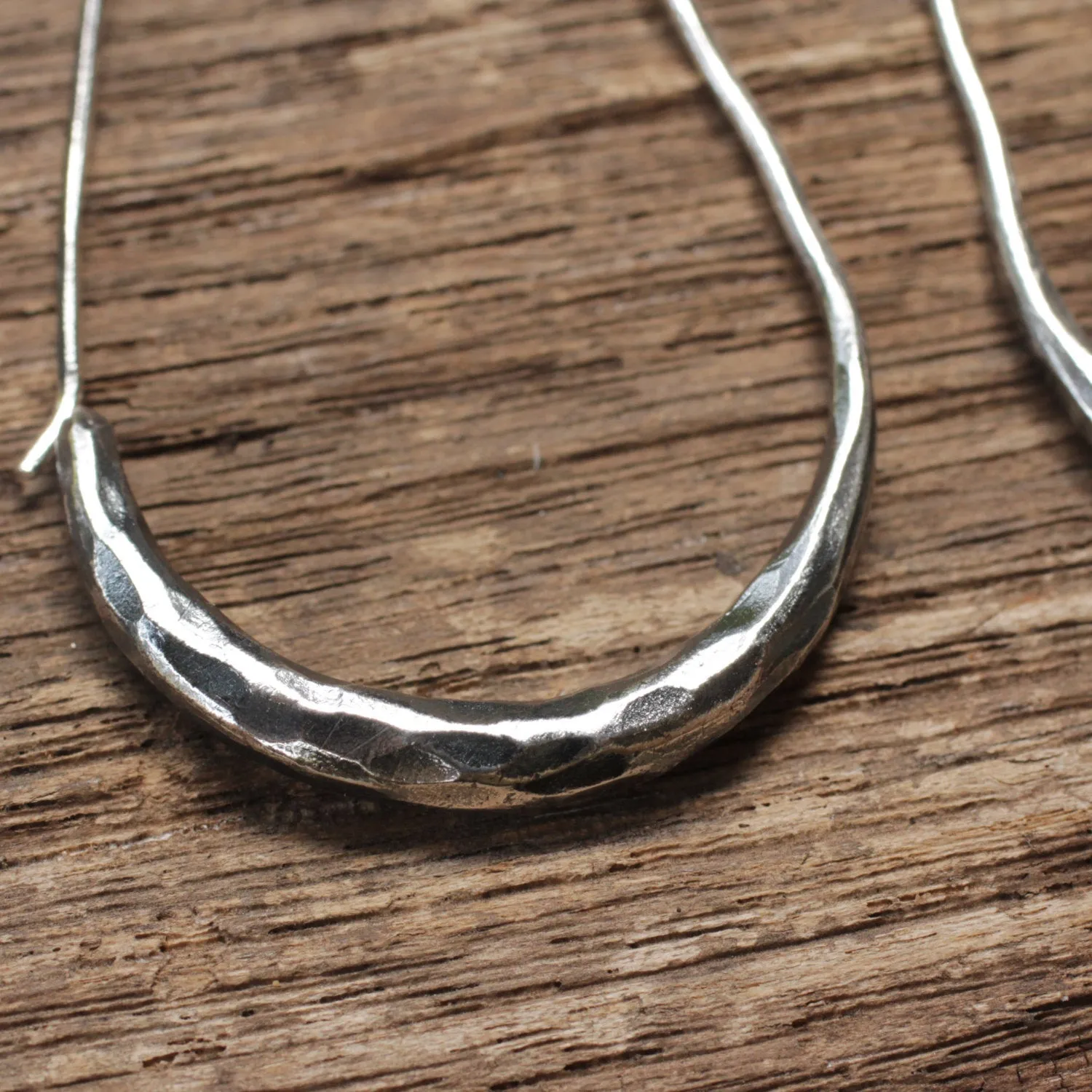 Thin texture silver hoop dangle earrings