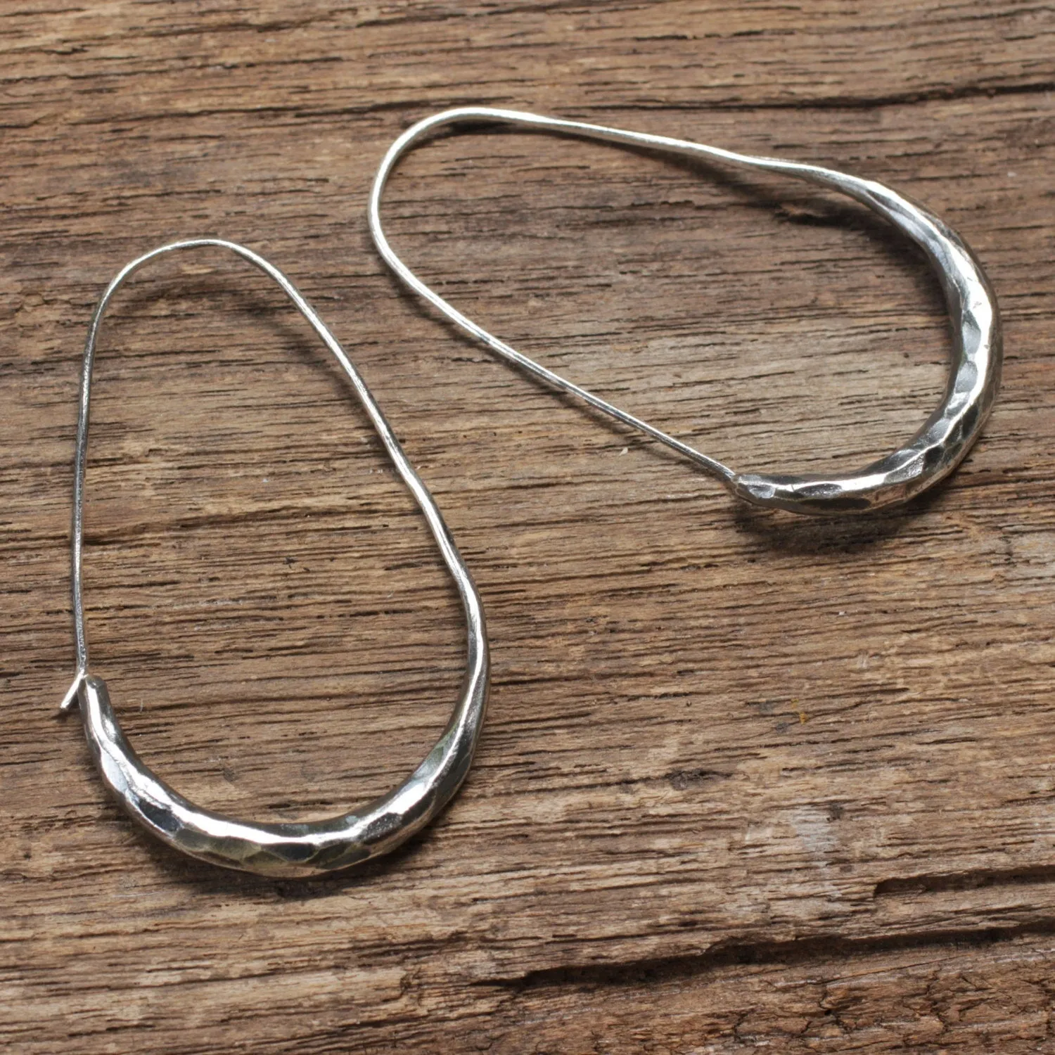 Thin texture silver hoop dangle earrings