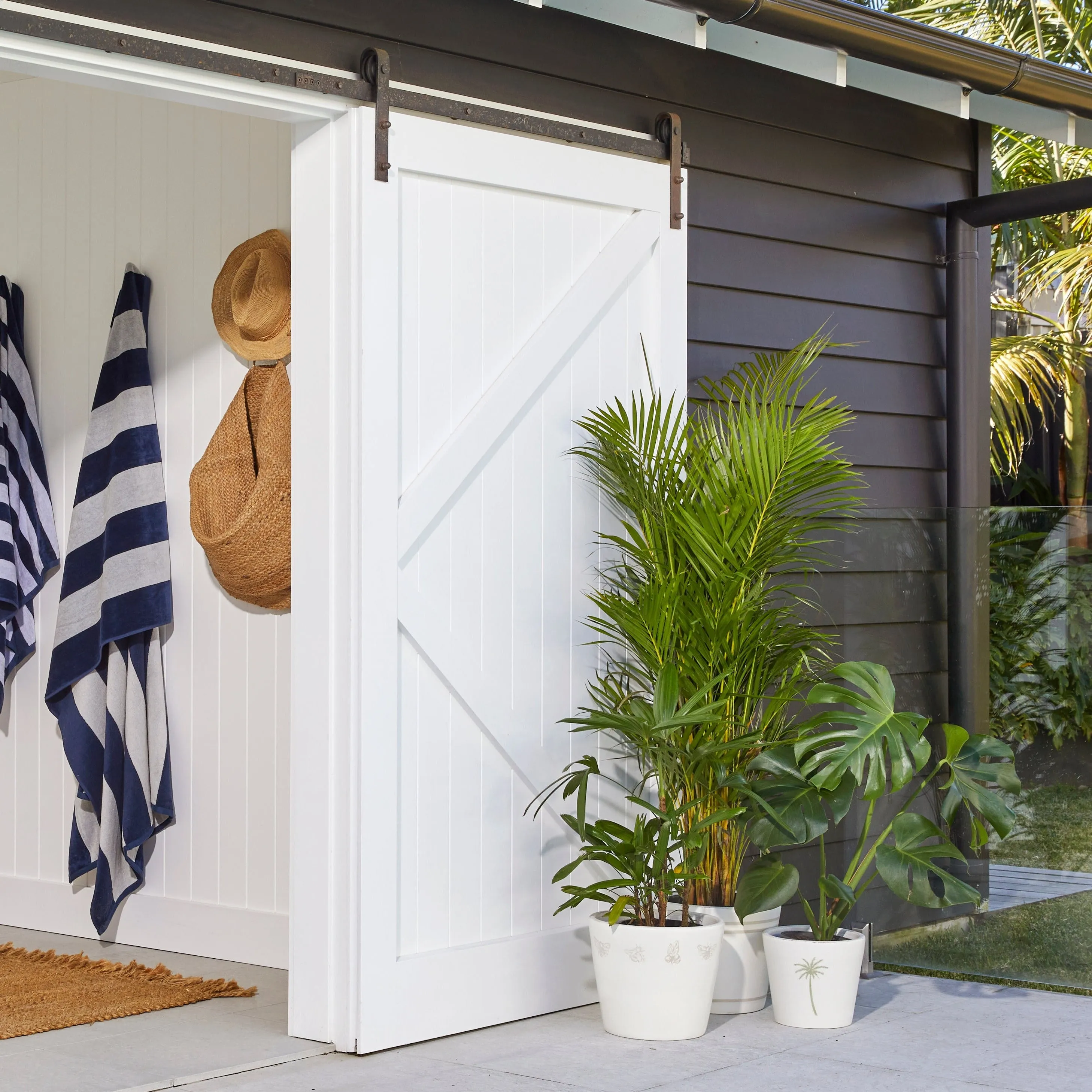 Urban Oasis Lani Stripe Pot Oyster 300mM