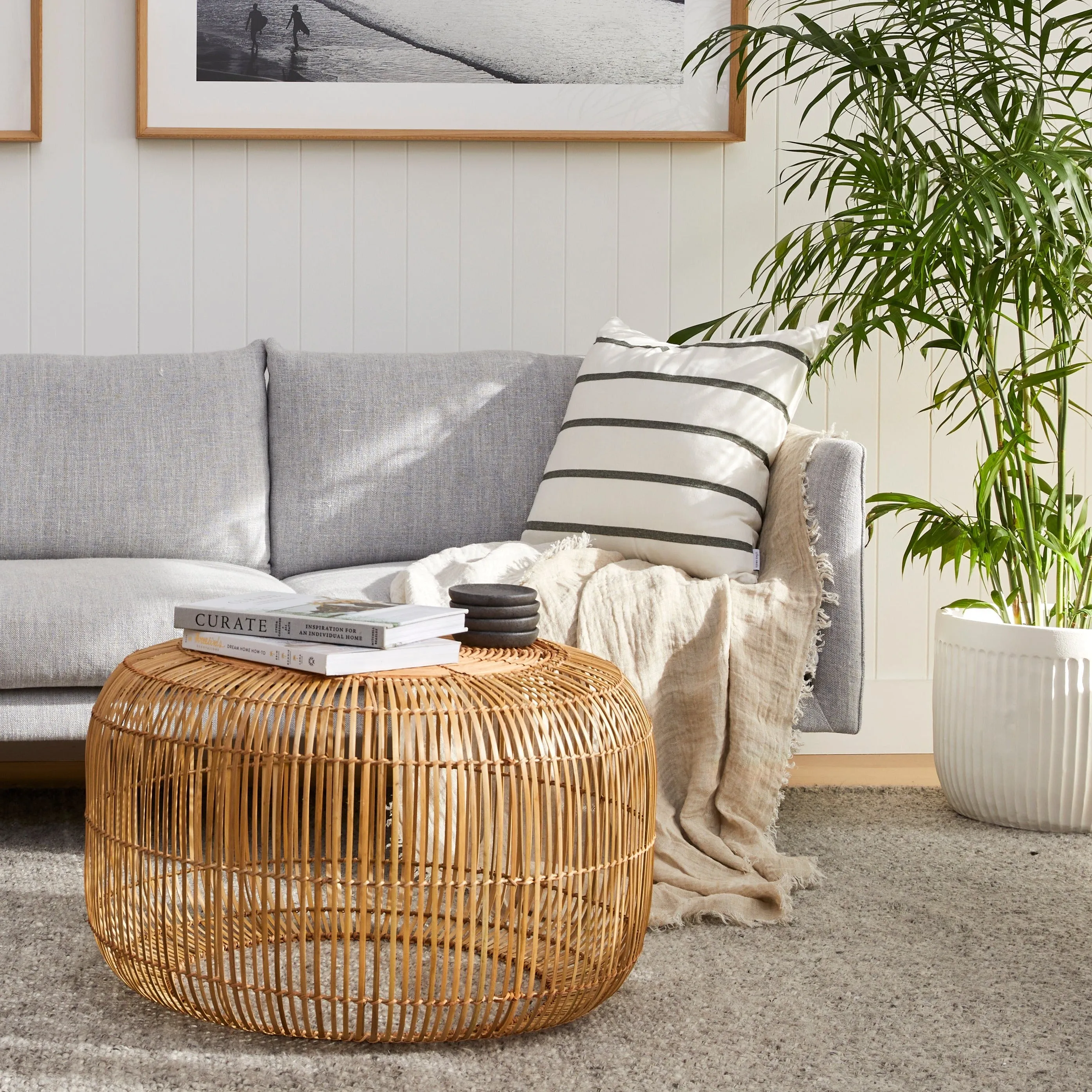 Urban Oasis Linea Pot White 390mm