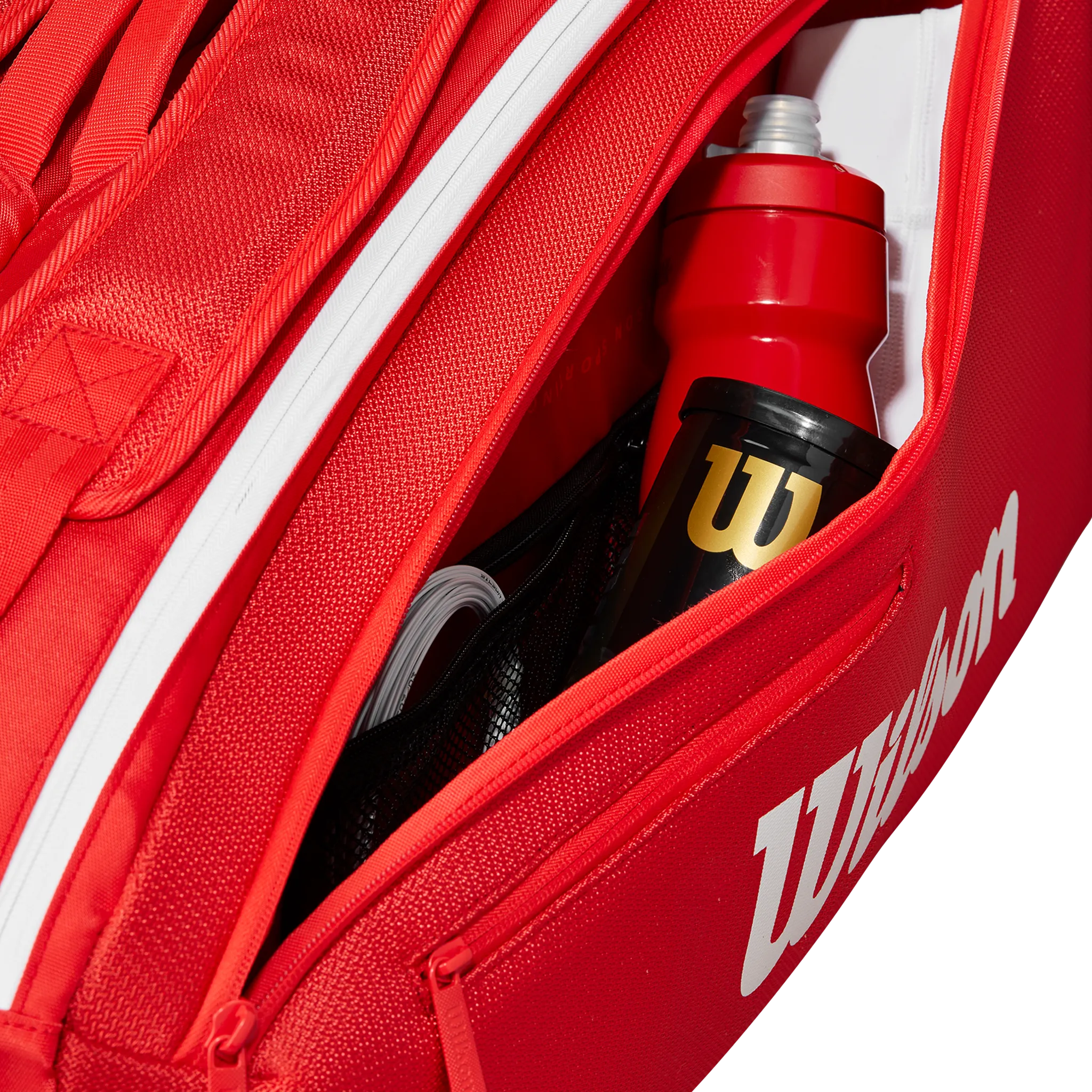 WIlson Super Tour Red 9 Racket Bag (2025)