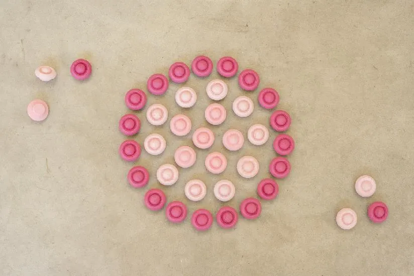 Wood Mandala Flowers 36pcs (Pinks)